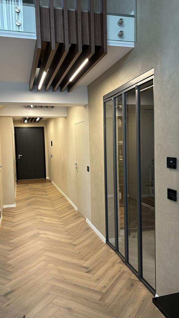 laurentiu villa · iluminat